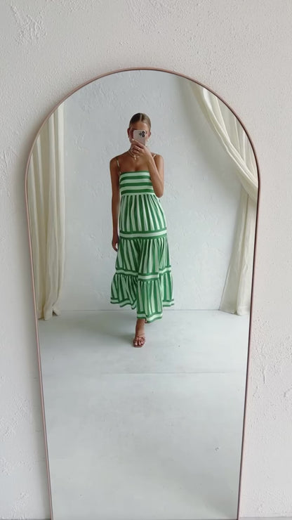 Backless Summer Maxi Dress with Pockets